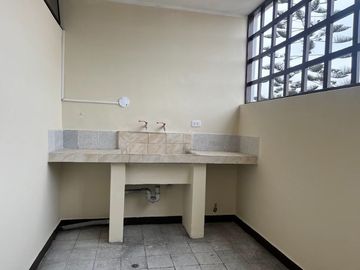 Vendo departamento en Urb. Palomino, cerca a la PUCP y San Marcos