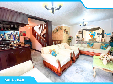 VENDO CASA más 2 suites en Los Rosales – Segunda Etapa