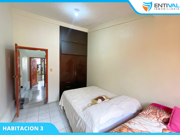 VENDO CASA más 2 suites en Los Rosales – Segunda Etapa