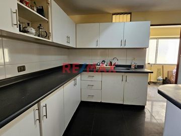 Venta De Amplio Depa En El Corazon De Miraflores