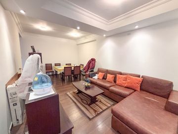 $92.500 - Departamento de 92m² con Pátio, sector Los Laureles
