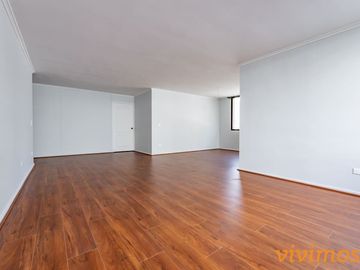 Colón con Vespucio. En el corazón de Las Condes. Departamento de 4 Dormitorios. Ideal familias