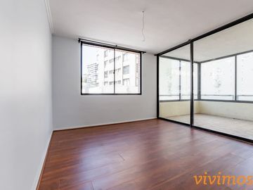 Colón con Vespucio. En el corazón de Las Condes. Departamento de 4 Dormitorios. Ideal familias