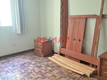 Vendo Casa En Pueblo Libre Cerca Al Colegio La Unión Y Univ. La Católica