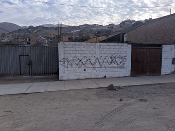 EN VENTA TERRENO COMERCIAL DE 780.4 M²  AV VICTOR MALAZQUEZ  -PACHACAMAC