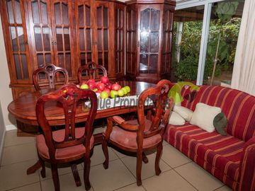La Serena, venta de amplia y linda casa en sector residencial, 4D y 3B. $280 millones
