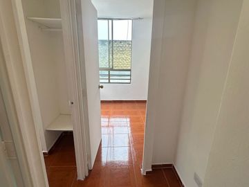 EN VENTA Depto. 3d-1b, En 2° Piso, Calle Maipú 848, Santiago
