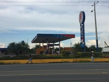 Daule, Venta de Gasolinera Operativa 8000 m²