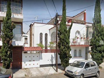7 Vendo casa en Ignacio Allende  86 Claveria Azcapotzalco