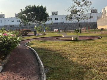 Casa en venta en Veracruz Fracc. Los Héroes cerca del Aeropuerto