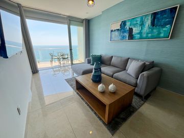 Exclusivo condominio en venta Frente al Mar en Camino al Mar - Vistas Icónicas a las Islas