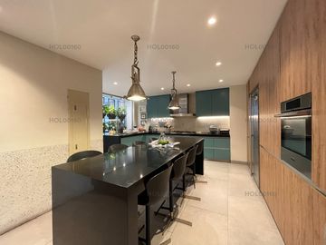 VENDO  DPTO. SAN ISIDRO HERMOSO REMODELADO DE LUJO