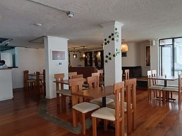 Casa Comercial en Venta – Redondel del Ciclista | Av. de los Granados