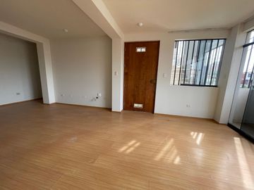 Departamento 2do piso en Venta – Vipol, Callao