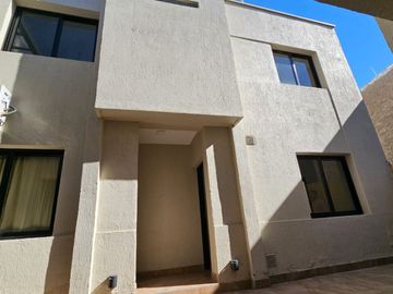 VÓRTICE INMOBILIARIA VENDE DÚPLEX EN MAIPÚ, MENDOZA