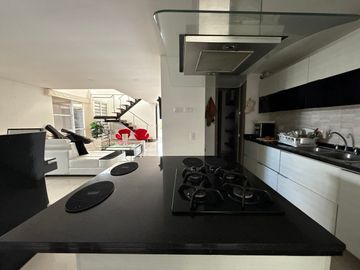SE VENDE CASA ESQUINERA EN QUINTANAR DE LA PRADERA
