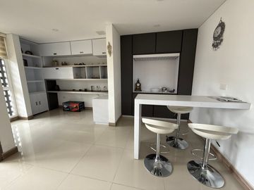 SE VENDE CASA ESQUINERA EN QUINTANAR DE LA PRADERA