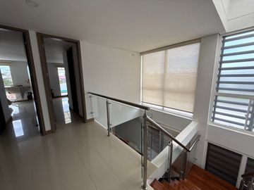 SE VENDE CASA ESQUINERA EN QUINTANAR DE LA PRADERA