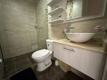 SE VENDE CASA ESQUINERA EN QUINTANAR DE LA PRADERA