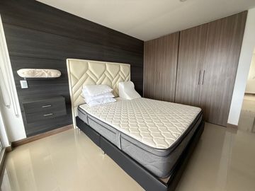 SE VENDE CASA ESQUINERA EN QUINTANAR DE LA PRADERA