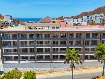 Departamento en venta en Costa Mare Cabo San Lucas de oportunidad