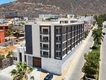 Departamento en venta en Costa Mare Cabo San Lucas de oportunidad