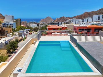 Departamento en venta en Costa Mare Cabo San Lucas de oportunidad