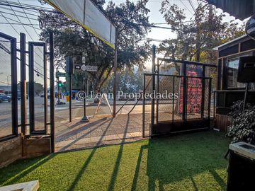 Leon Propiedades vende llaves de excelente y prestigioso restobar en Avenida principal y comercial de la comuna¡¡
