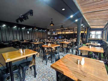 Leon Propiedades vende llaves de excelente y prestigioso restobar en Avenida principal y comercial de la comuna¡¡