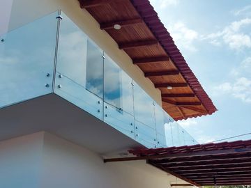 Casa en Venta en Crucita, Manabí