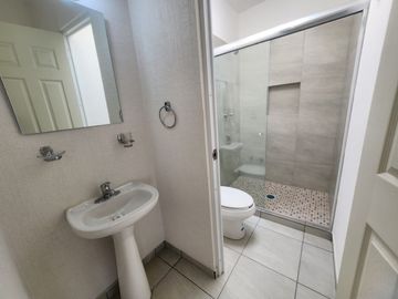 CASA EN VENTA, EN EL MARQUES, QUERETARO