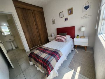 CASA EN VENTA, EN EL MARQUES, QUERETARO