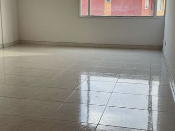 Excelente Apartamento