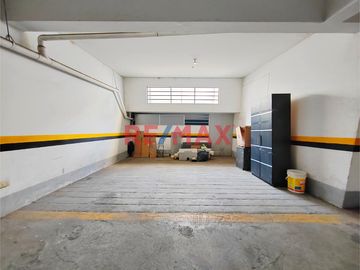 Se Vende Dúplex + 2 Cocheras + 1 Depósito En San Borja