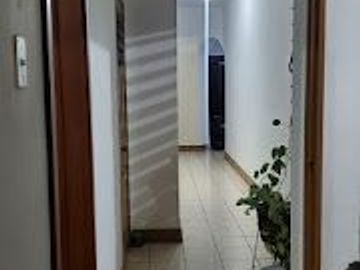 VENDO DPTO TIPO CASA PTA CSLLE LINCE CERCA AV 2 DE MAYO AC 192 M2 COCHERA