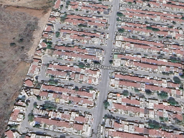 Oportunidad - Casa en Remate Bancario en C. de la Construcción, Barrio de la Industria, Monterrey. (Solo recursos propios)