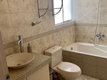BELLO DÚPLEX CON EXCELENTE UBICACIÓN EN SAN BORJA, CERCA DE LA AV. JAVIER PRADO