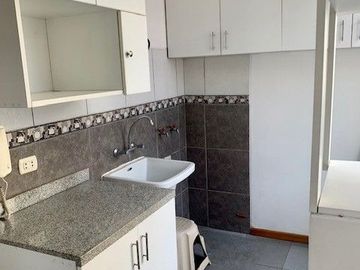 BELLO DÚPLEX CON EXCELENTE UBICACIÓN EN SAN BORJA, CERCA DE LA AV. JAVIER PRADO