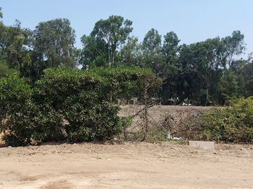 A PRECIO DE OPORTUNIDAD, VENDO EN EL EXCLUSIVO CONDOMINIO PACHACAMAC, A 30´ DE LIMA, UN LOTE DE TERRENO DE