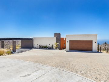 Rolling Hills Casa 16 Blk 26, Pacific