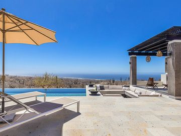 Rolling Hills Casa 16 Blk 26, Pacific
