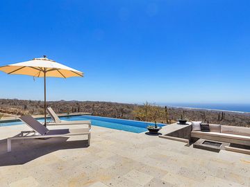 Rolling Hills Casa 16 Blk 26, Pacific