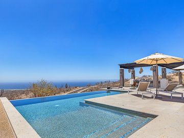 Rolling Hills Casa 16 Blk 26, Pacific