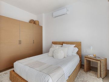 Rolling Hills Casa 16 Blk 26, Pacific