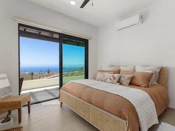 Rolling Hills Casa 16 Blk 26, Pacific