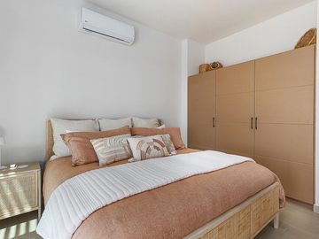 Rolling Hills Casa 16 Blk 26, Pacific