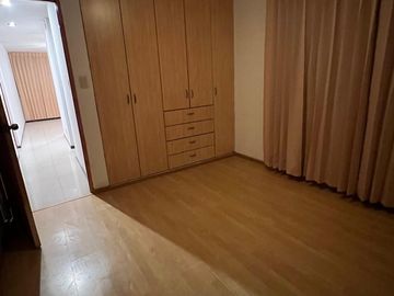 Vendo lindo departamento en cerro colorado cerca plaza las americas $ 110,000