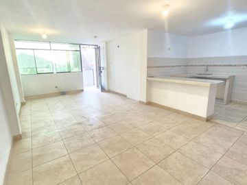 VENDO DPTO. EN LAS PRADERAS DE SANTA ANITA 2da ETAPA