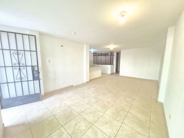 VENDO DPTO. EN LAS PRADERAS DE SANTA ANITA 2da ETAPA
