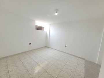 VENDO DPTO. EN LAS PRADERAS DE SANTA ANITA 2da ETAPA